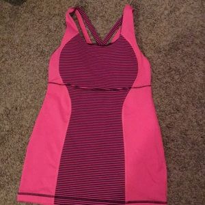 Lululemon tank